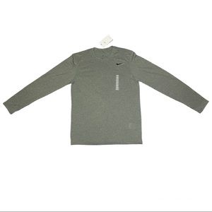 Nike grey dri-fit long sleeve t-shirt the nike tee gym black swoosh